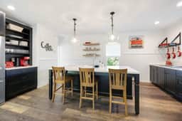 8 Pond Street - Image 4