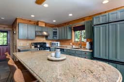 48 Highland Views - Image 4