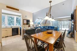 131 Ledgewood Rd - Image 4