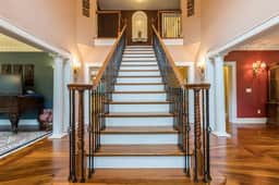 73 Deerfield - Image 4
