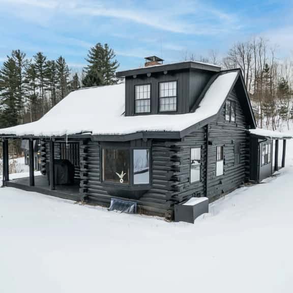 6 Parker Lodge - Image 1