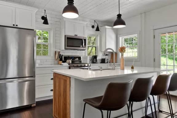 6 Gleascott - Image 2