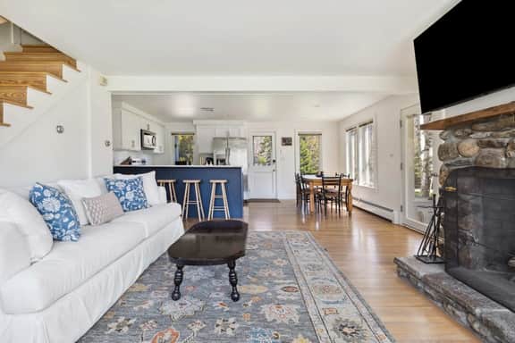 73 Dorset Cottage - Image 5