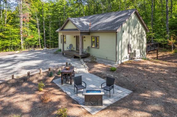 297 Nutting Rd - Image 2